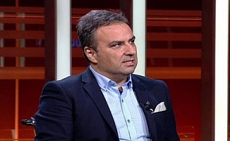 Gazeteci Gürkan Hacır Covid-19 testinin pozitif çıktığını duyurdu