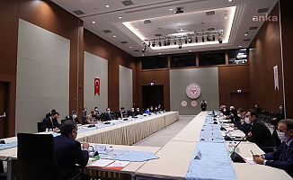 Sağlık Bakanı Koca, Yerli Aşı Ortak Çalışma Grubu toplantısına başkanlık etti