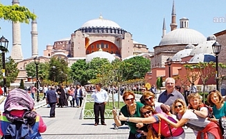 Türkiye'de Tedavi Olan Turistler, Sağlık Bakanlığı'na 51 Milyon Borç Bırakmış
