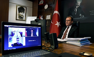 BAŞKAN SEÇER, MERSİN’DEKİ AKILLI KENT UYGULAMALARINI ANLATTI