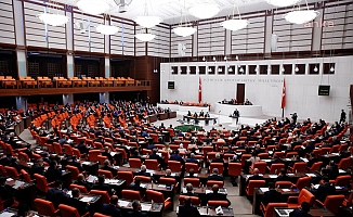 Meclis'te ziyaretçi yasağı uzatıldı