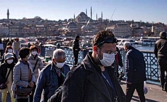 Prof. Dr. Ufuk Tütün: 'Aşı olsa da olmasa da salgın kontrolden çıktı'