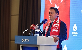 Babacan: "Herkes can derdindeyken bu yönetim sağlık sistemini ciddi bir tıkanıklığa mahkum etti”
