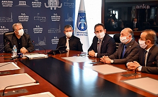 Ankaralı berberlerden Mansur Yavaş'a teşekkür ziyareti: Camiamız sizi çok seviyor