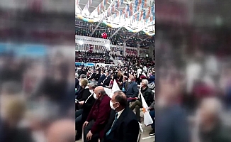CHP'li Tuncay Özkan sosyal medyadan paylaştı: "AKP'ye yasak yok"