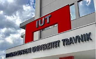'Parayla Diploma' Verildiği Şikayeti Üzerine, YÖK'ün Denklik Vermediği Üniversitede AKP'li Vekil Doktora Yapıyor