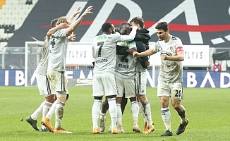 10 kişi kalan Beşiktaş evinde kazandı