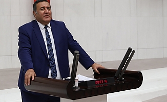 Gürer; “Cumhurbaşkanı ile Milli Eğitim Bakanı’nın tablet sayısı hesabı tutmadı”