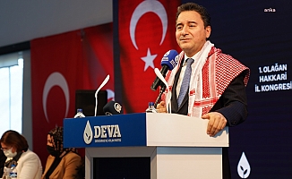 Babacan'dan Erdoğan'a: Fakirleşmede, işsizlikte istikrar var, şimdi soruyorum eserinizle gurur duyuyor musunuz?"