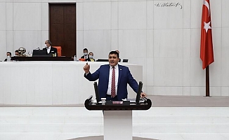 CHP’li Karasu: Beldeyi köy statüsüne düşürüp banka ATM’sini de kaldırdılar… Vatandaşlar mağdur