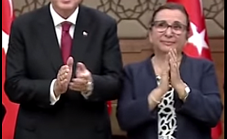 Bakanlık Görevinden Alınan Pekcan'dan Yeni Bakanlarla İlgili İlk Açıklama