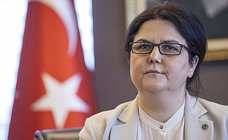 CHP'li vekillerden Aile Bakanı'na tepki: "TCK'ya göre suçtur, derhal istifa etmediler