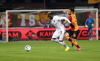 Galatasaray, Hatay'da yara aldı