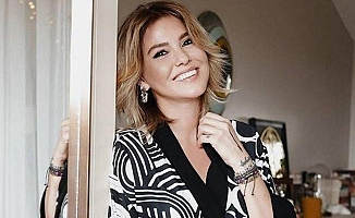 Gülben Ergen, "Bana unutmayın ki hiçbir şey olmaz" sözünü NFT olarak satışa çıkardı