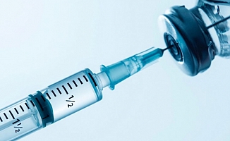 İran, Koronavirüs'e karşı yerli aşısında seri üretime başlandığını duyurdu