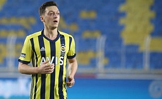 Mesut için dönüş vakti