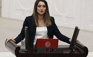 Bankoğlu: “Haber verme ve haber alma özgürlüğü rafa kalkmıştır”