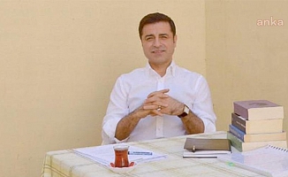 Demirtaş: "Sizi perişan eden Covid-19 değil, AKP-128’dir"