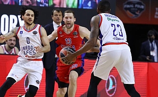 EuroLeague'de Anadolu Efes finalde