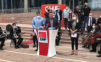 CHP'li Ağbaba: "İktidar sahne, sanat ve eğlence sektörüne savaş açtı"