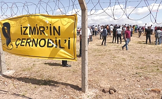 Bakanlık'tan "İzmir'in Çernobili" Açıklaması!.. CHP'li Bakan: "Sorumluluğu Atıkların Sahibine Atıyorlar"