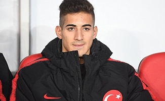 Bayern Münih'in transfer listesinde Mert Müldür var