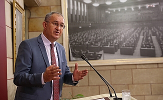 CHP'li Sertel: Ormanlarımız yanıyor, THK uçakları hangarda yatıyor