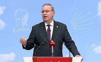 CHP Sözcüsü Öztrak'tan Erdoğan'a: " 'Aldandım’ demek, ‘basiretimi kaybettim kararlarım hükümsüzdür' demektir"