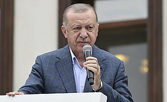 Erdoğan, Artvin Arhavi'de: "Türkiye eski Türkiye değil, güçlü Türkiye esnafını darda, yolda bırakmaz"