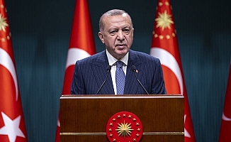 Erdoğan: Aşı ücretini diğer ülkeler gibi ücretsiz veriyoruz