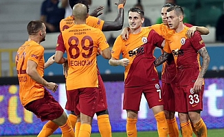 Galatasaray deplasmanda güldü