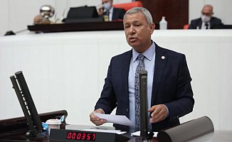 Orhan Sümer; “Hani yol yapmıştınız? Kozan, Mansurlu, Kayseri yolu 25 yıldır bitmedi!”