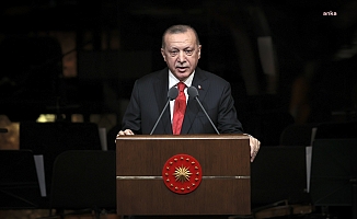 Erdoğan'dan mülteci sorunu değerlendirmesi:" Tarihi fırsat Yunanistan'ın uzlaşmaz tutumu sebebiyle heba edilmiştir"