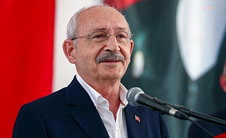 Kılıçdaroğlu: "Derdini anlatan gençlere 'Çıkar telefonunu göster' diyen dayılara benziyorsun"