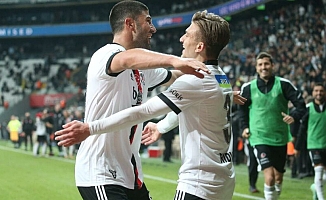 Beşiktaş, Sivasspor'u iki golle geçti