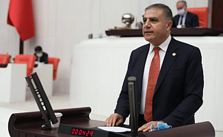 Kazakistan geçiş belgesi sorunu 4 aydır neden çözülmüyor? Amaç TCDD resmi operatörüne kâr sağlamak mı?