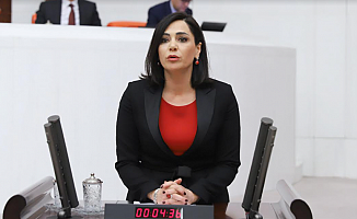 CHP'li Yüceer: "Yanlış Sağlık Politikaları İntihara, Ölüme Ve Hekim Göçüne Sebep Oluyor"