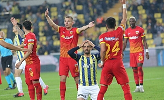 Fenerbahçe direkleri geçemedi