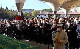 Mansur Yavaş'ın kardeşi Sabri Yavaş, son yolculuğuna uğurlandı