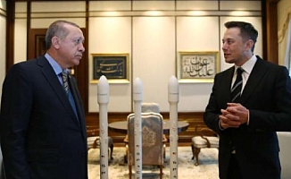 Erdoğan: "Elon Musk'ı Türkiye karşıtı lobilerin şantajına ve baskısına boyun eğmediği için tebrik ediyorum"