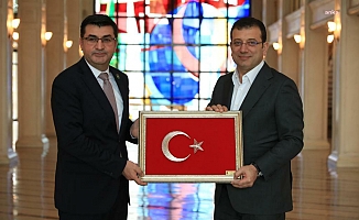 İmamoğlu: Attığımız her adımda şehit ve gazi ailelerimiz birinci sırada