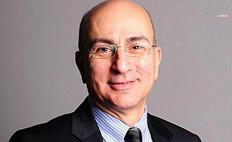 Mahfi Eğilmez: İnsanlar paralarını mevduat ya da devlet tahviline yatırarak zarara uğramaktansa fiyatı sürekli artan konutlara yöneliyor
