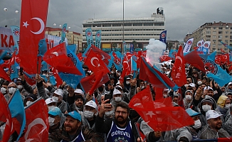 Türk Metal Sendikası Başkanı Kavlak: “Sakın o masaya gelirken ekmeğimize göz dikmeyin"