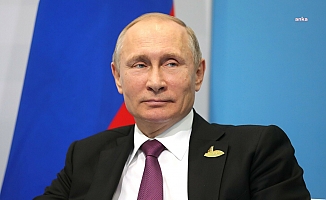 Putin: "Nükleer caydırıcı güçlerin özel savaş durumuna geçmesini emrettim”