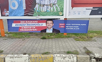 Ahmet Kaya'dan Ekrem İmamoğlu’nun afişlerinin toplatılmasına tepki: "Bu afişleri kim toplatıyor, talimatı kim verdi? Cevap bekliyoruz”