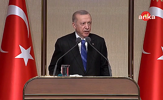 Cumhurbaşkanı Erdoğan: Avrupa ülkeleri içerisinde en az stres yaşayan öğretmenler bizim öğretmenlerimizdir