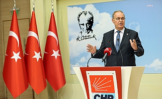 Öztrak: "Millete verdikleri zararı yarım yamalak telafi edecekler. Bununla hava atıyorlar. Bunların tek bildiği yere düşseler bile bir avuç toprak almadan kalkmamak"