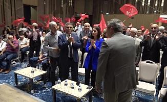 CHP’li Oğuz Kaan Salıcı Erzurum’da: "Tayyip Beyi ve AK Parti milletvekillerini emekli edeceğiz"