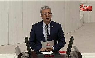 CHP, TBMM’nin “siyasetin yargıya müdahalesini” araştırmasını istedi, AKP ve MHP milletvekillerinin oyları ile reddedildi