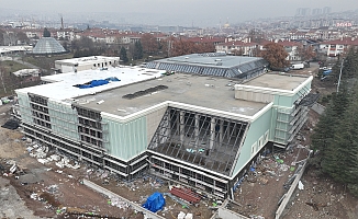 Mansur Yavaş: Altınpark Yüzme Havuzu'nu kaderine terk etmedik. 2023 yazında kullanıma açıyoruz